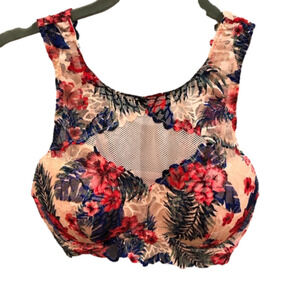 𝅺pink Victoria’s Secret lace and mesh floral print underwire bralette.  Size S